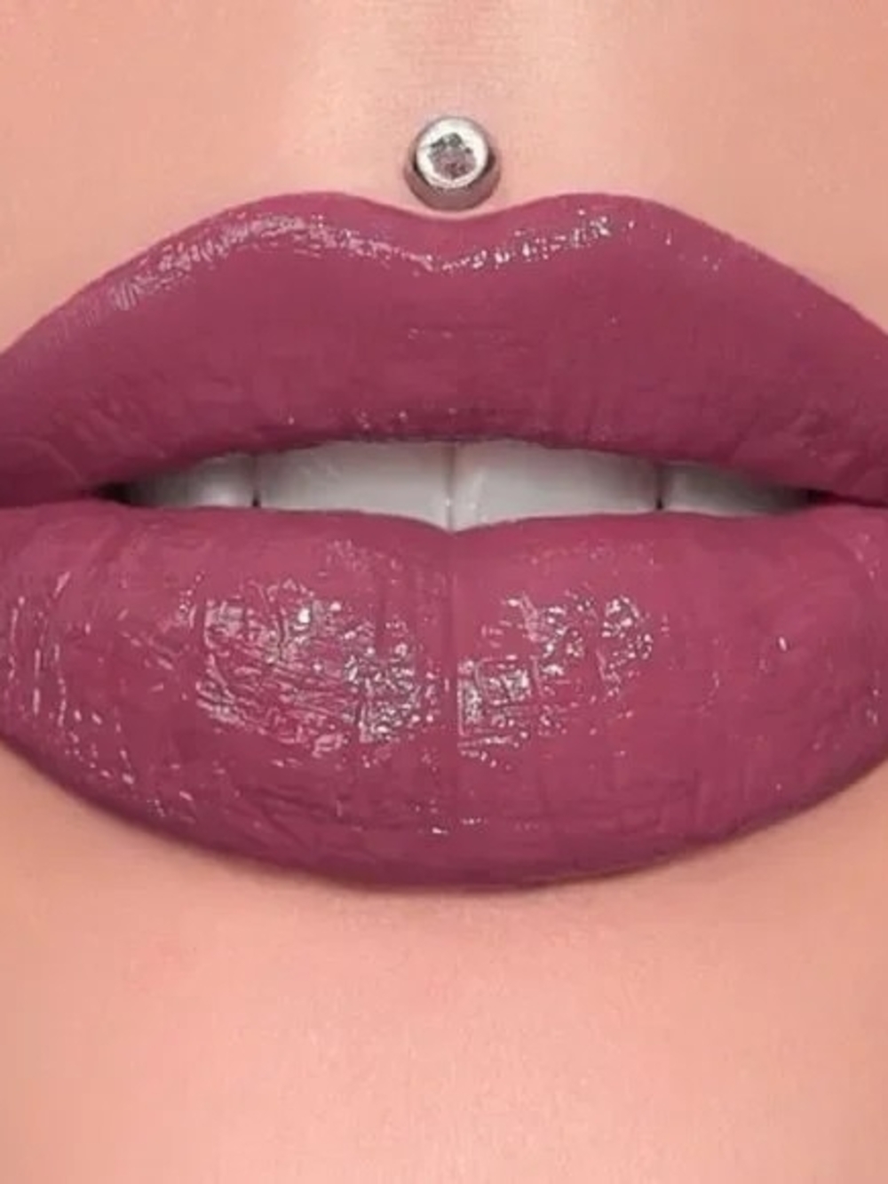 Jeffree Star Supreme Gloss - Improper